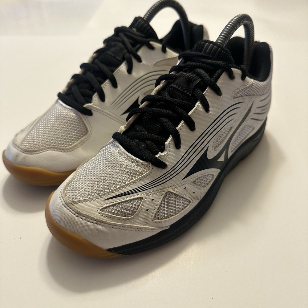 Mizuno Cyclone Speed 3 Womens Size 8 White Black Gum Volleyball Shoes Indoor